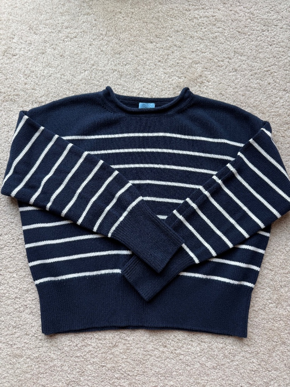 Navy blue stripes crew neck